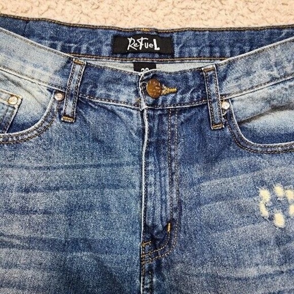 Refuel Light Wash Distress Holes/Rips Denim Men's Shorts  Blue Size 38 - Picture 2 of 8